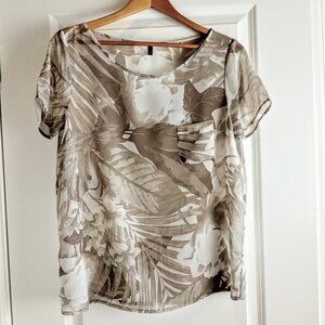 Benetton Sheer Taupe Leaf Print SS Top